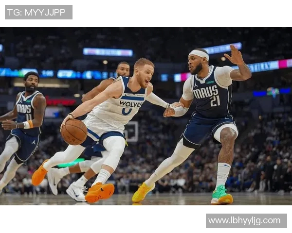 森林狼与黄蜂激战回放精彩瞬间分析与赛后点评